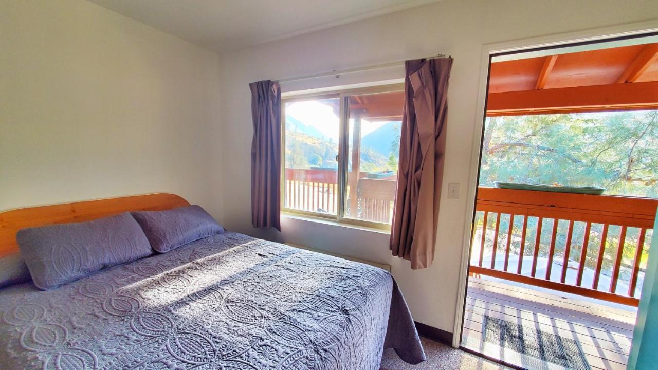 קרנוויל Corral Creek Lodge מראה חיצוני תמונה