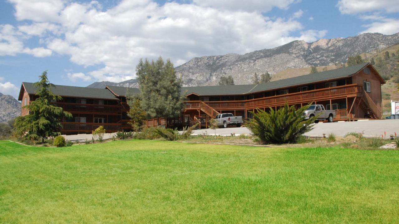 קרנוויל Corral Creek Lodge מראה חיצוני תמונה