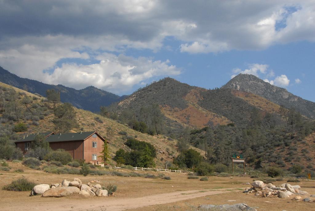 קרנוויל Corral Creek Lodge מראה חיצוני תמונה