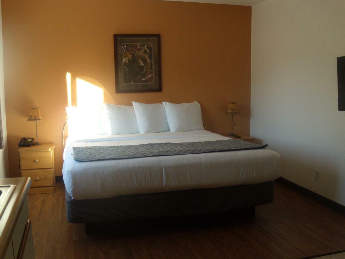 קרנוויל Corral Creek Lodge מראה חיצוני תמונה